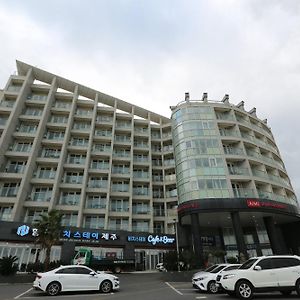 Hamdeok Beach Stay Jeju